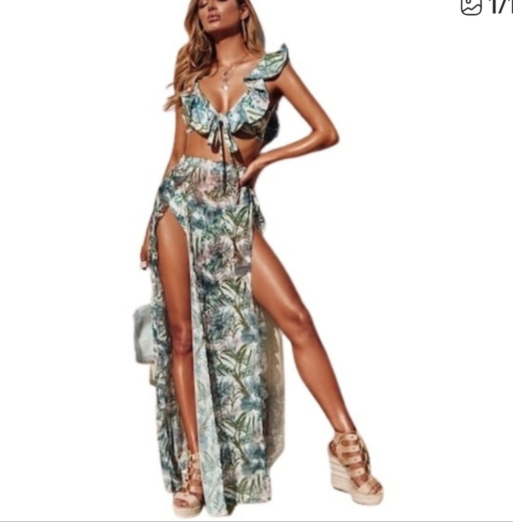 PrettyLittleThing 3-Piece Frill Bikini Set & Mesh Cover-Up Tropical Print Sz 8